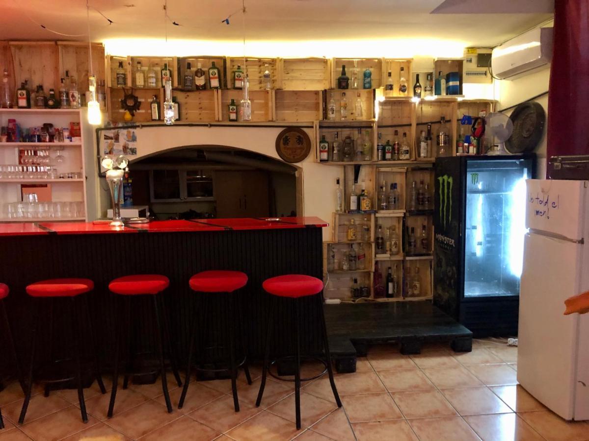 Whole Basement Former Pub3 For Bachelor / Bachelorette Party Budapesta Exterior foto